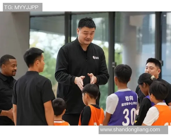 姚明篮球TV带你领略篮球魅力与精彩瞬间的全新视角 姚明篮球TV带你领略篮球魅力与精彩瞬间的全新视角