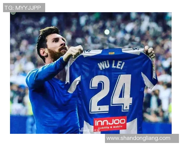 嘴臭足球明星的锋利言辞与球场风云的背后故事