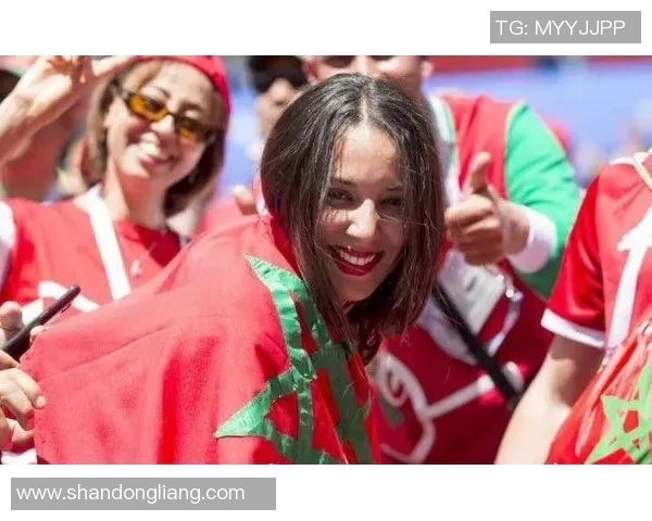 虚拟头像中的足球明星女生展现个性魅力与运动精神的完美结合