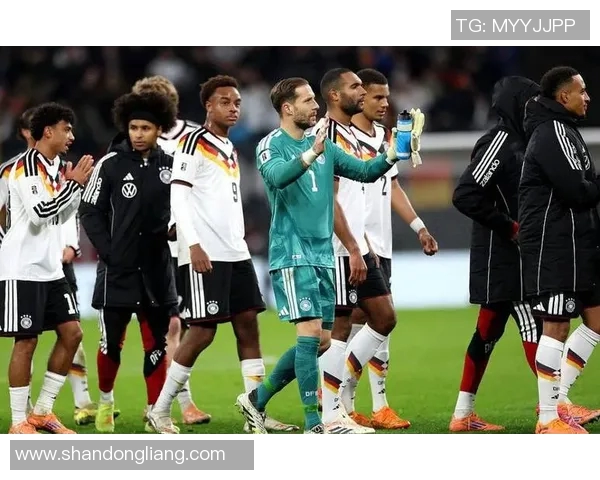 德国足球明星的辉煌历程与对世界足球的影响分析